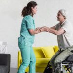 Cuidadores podem ganhar até 3 mil mensais