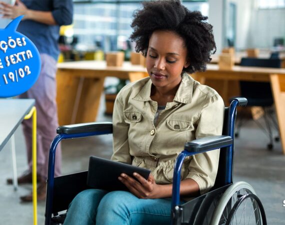 Mulher negra cadeirante ilustra artigo Prefeitura de SP quer melhorar contratação de PcDs