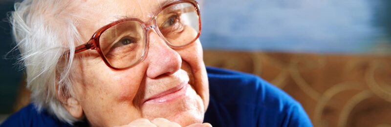Setembro Roxo 2021: Um alerta para os impactos do Alzheimer no cérebro