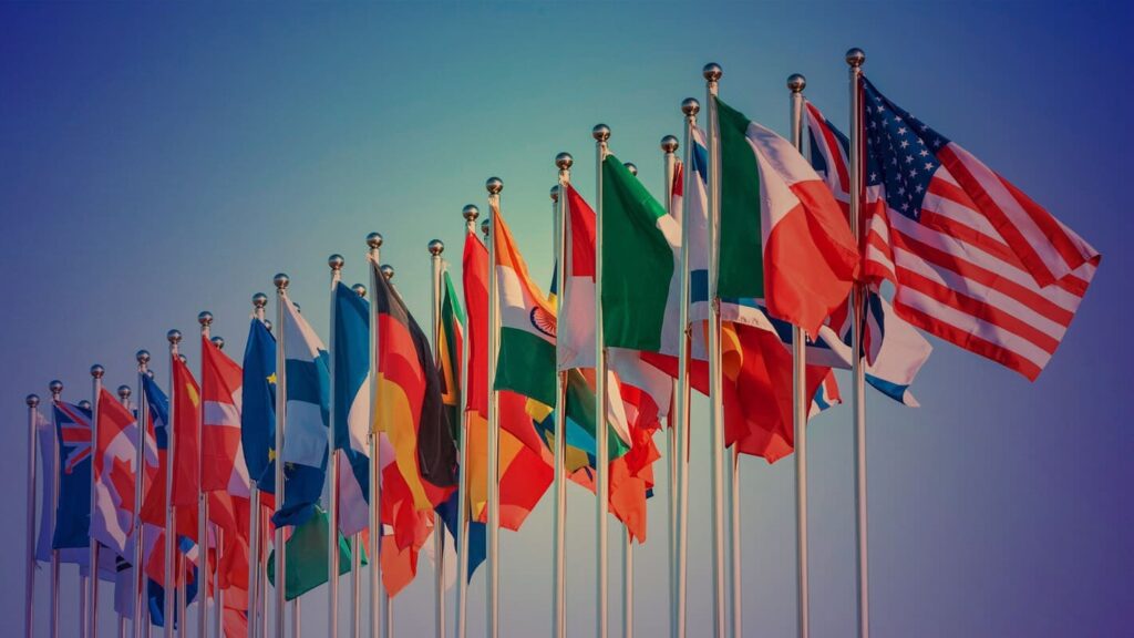 Fotografia das bandeiras dos 194 Estados Membros da Organização Mundial da Saúde.