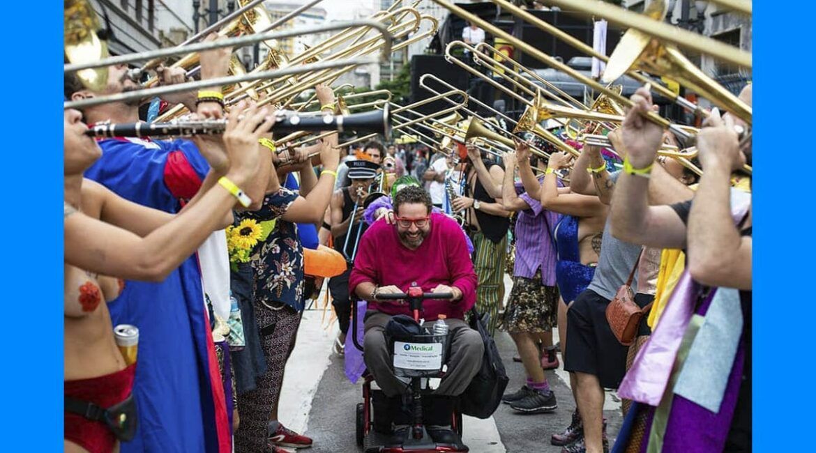 Orquestra Voadora: bloco que amplia participação de pessoas com deficiência no festival de folia acessível – Acessibilifolia 2022 - Festival da folia acessível no Rio