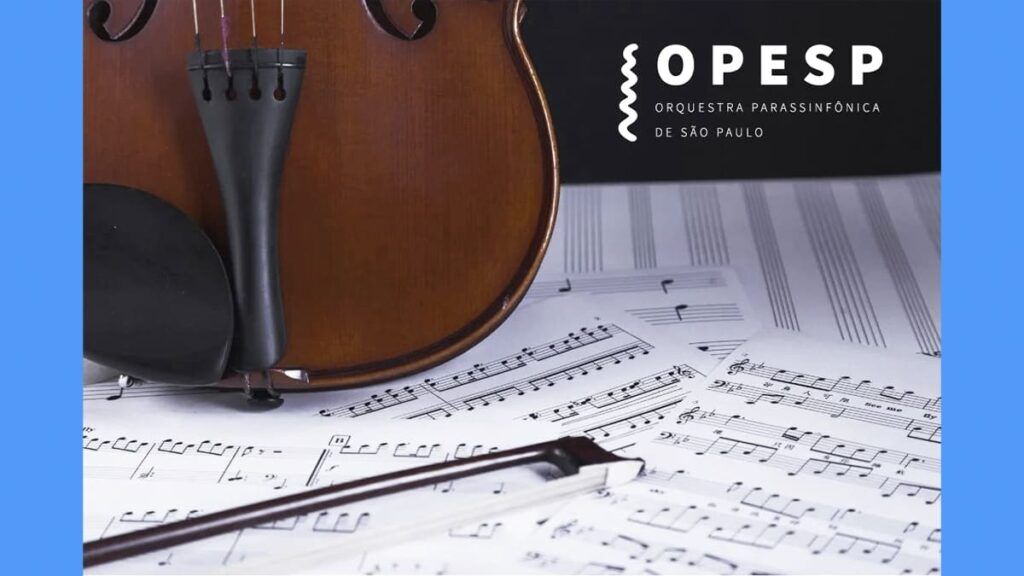 Violino e partituras. OPESP – Orquestra Parassinfônica de São Paulo.