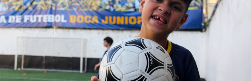 Esporte inclusivo: Autista de 10 anos é destaque no futebol