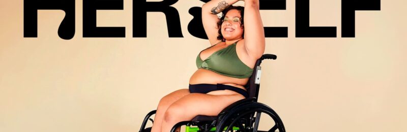 Herself: Calcinha absorvente adaptada para pessoas com deficiência