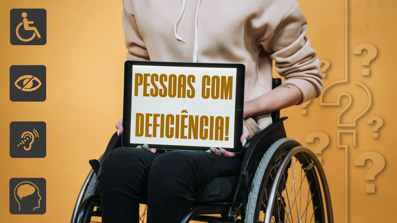 Imagem com cadeirante mostrando a tela de um tablet, onde aparece a forma adequada de como se referir a pessoas com deficiência.