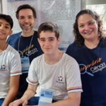 Bastão Tradutor de Libras: Inovação estudantil para auxiliar pessoas surdas