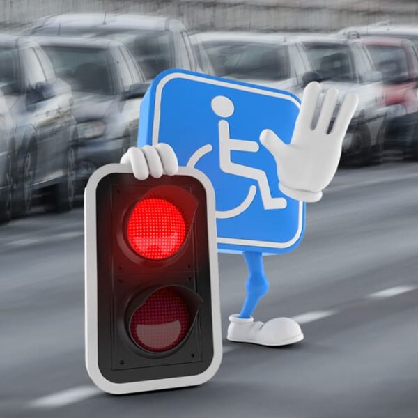 Ilustração de um símbolo de acessibilidade com braços e pernas, segurando um semáforo vermelho e fazendo sinal de pare com a mão, com fundo de avenida cheia de carros em movimento. (Foto: Depositphotos)