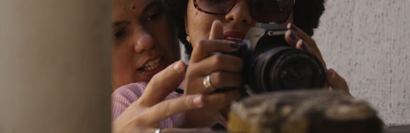 Um Outro Olhar: oficina de fotografia para mulheres com baixa visão em Vila Velha