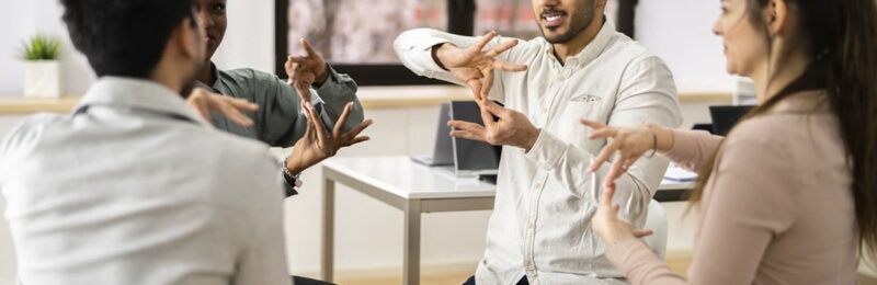 Workshop gratuito de Práticas Inclusivas com Foco em Libras acontece em SP